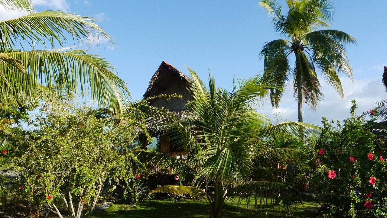 Moalboal T Breeze Coastal Resort Exterior photo