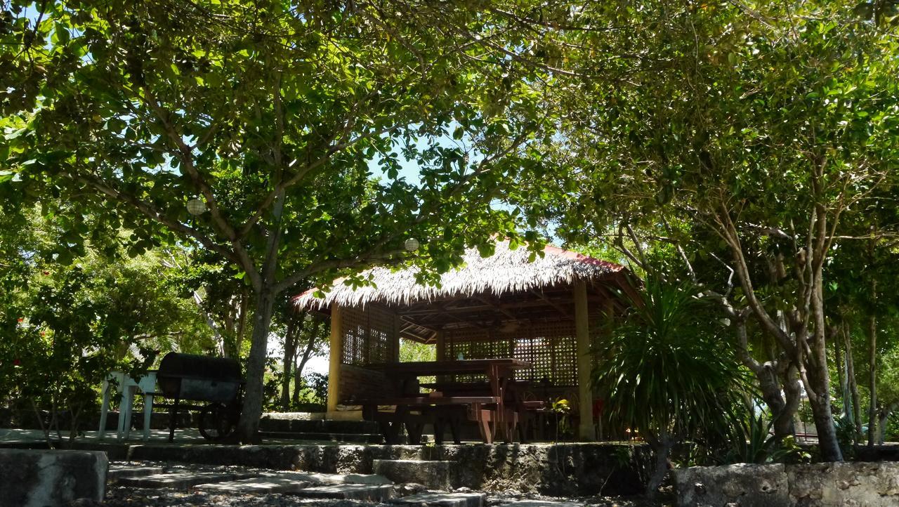 Moalboal T Breeze Coastal Resort Exterior photo